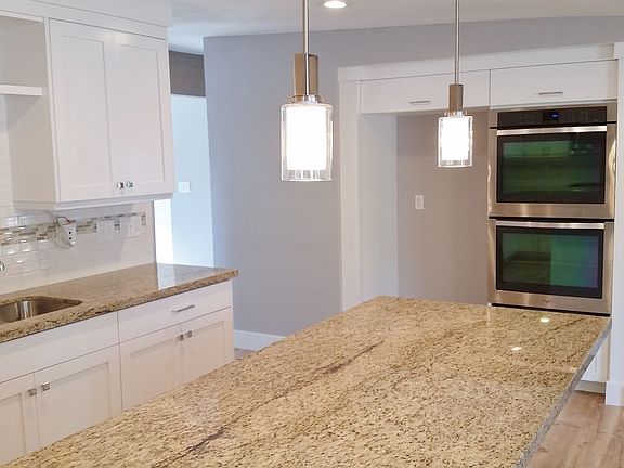kitchen-double ovens