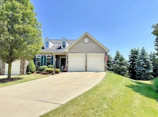 500 Azalea Ln, Bridgeville, PA