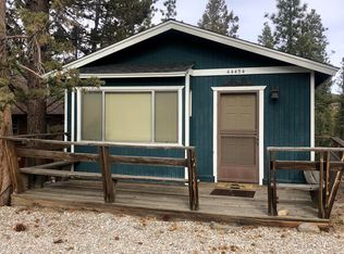 44454 Valleyview Ln, Sugarloaf, CA 92386