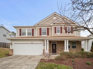 631 Ashburn Ln, Durham, NC 27703