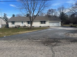 1488 Iva St, Burton, MI 48509