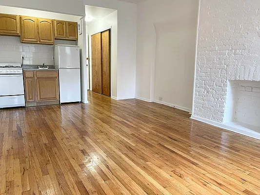 Rented by Douglas Elliman | media 9