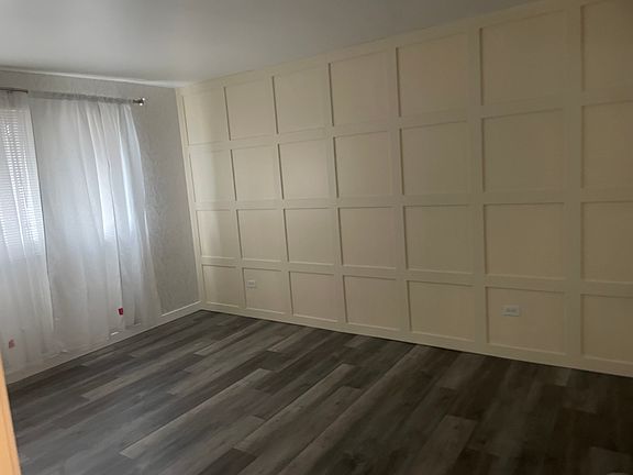 2nd image of 10430 S Keating Ave #5B