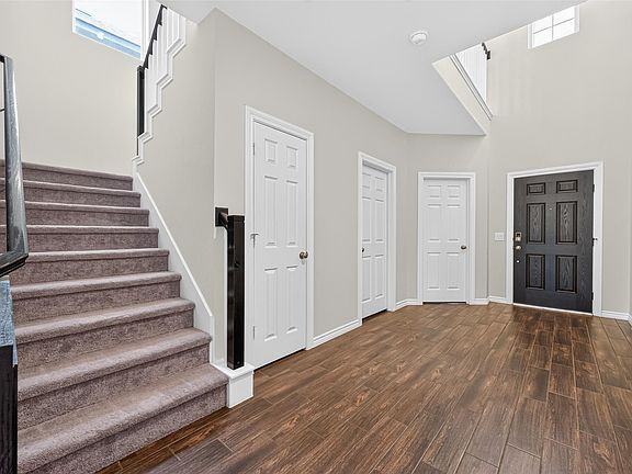 5th image of 23335 Yellow Larkspur Ln