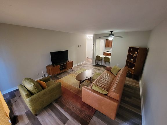 3rd image of 1302 Dr Martin Luther King Jr Blvd #6