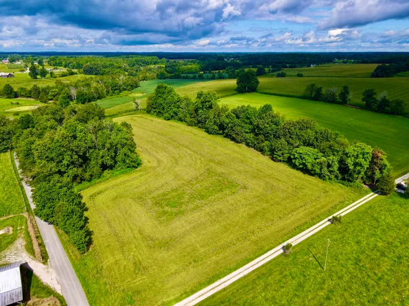 300 Old Bee Lick Rd, Crab Orchard, KY 40419