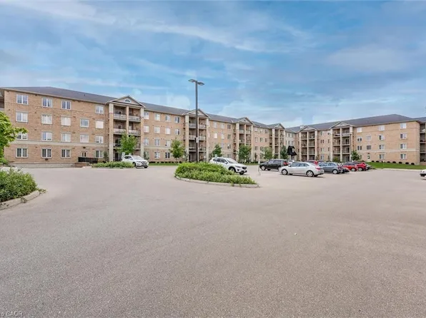 1077 Gordon St S #142, Guelph, ON N1G 0E3