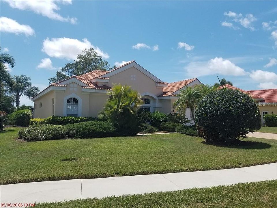1st image of 414 Wellington Ct