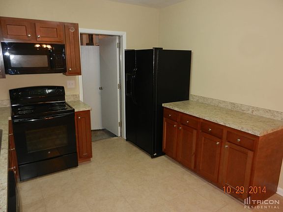 3rd image of 3126 Fruitwood Ln