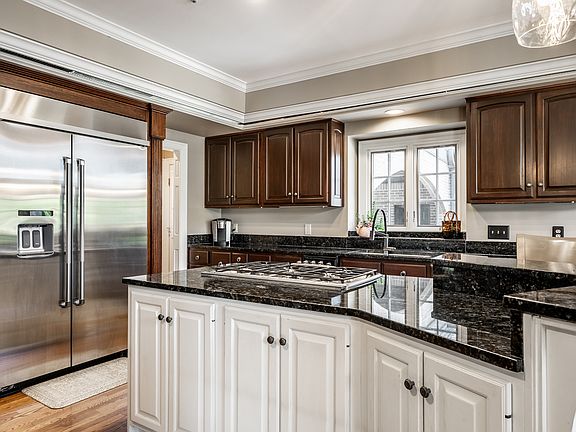5th image of 3484 Sedgemoor Cir