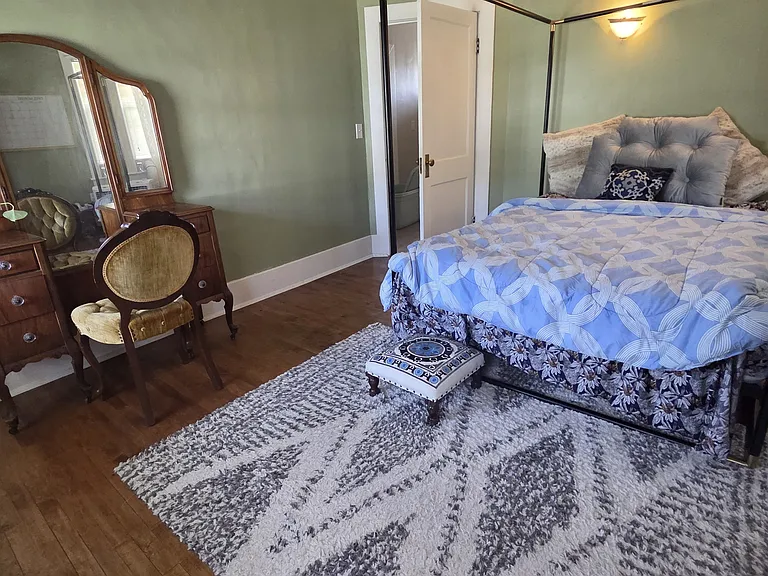 15 Fairview Ave — Photo 11