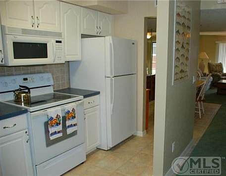 4th image of 1300 Seaway Dr APT B-12