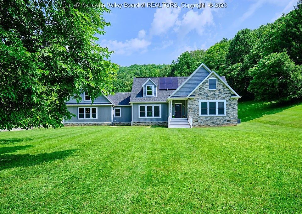 1st image of 406 Seneca Dr