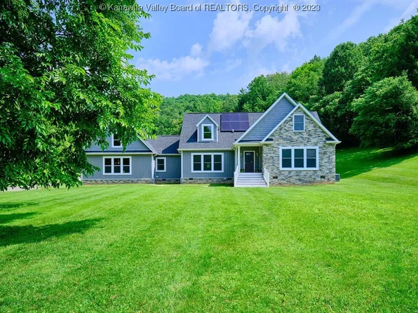 406 Seneca Dr, Charleston, WV 25302