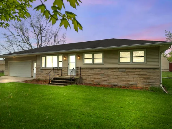 11721 Maple St, Harlan, IN 46743