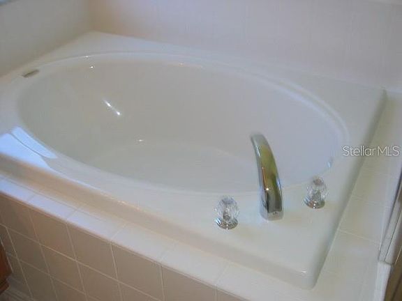 3rd image of 2914 Downan Point Dr
