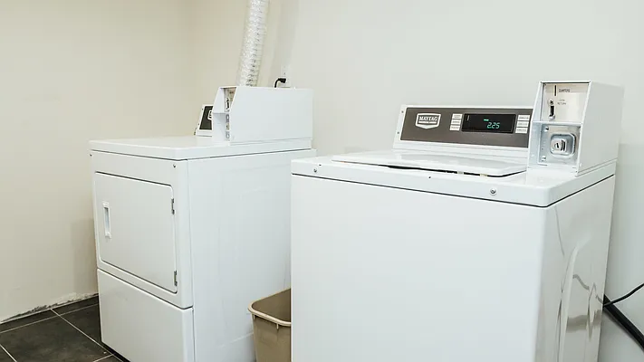 Rented by Nooklyn NYC LLC | media 6