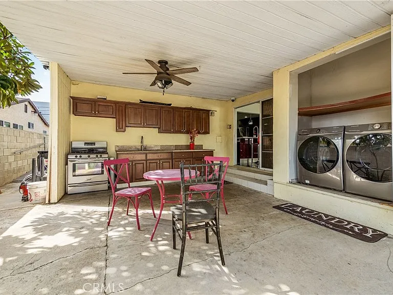 7938 Ventura Canyon Ave — Photo 18