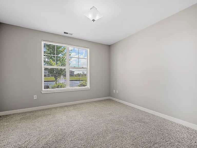 Satori Flats — Photo 16