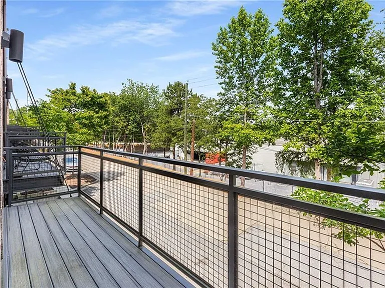 1225 Chelsea Cir NW — Photo 19