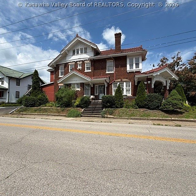 1st image of 1599 Quarrier St #A
