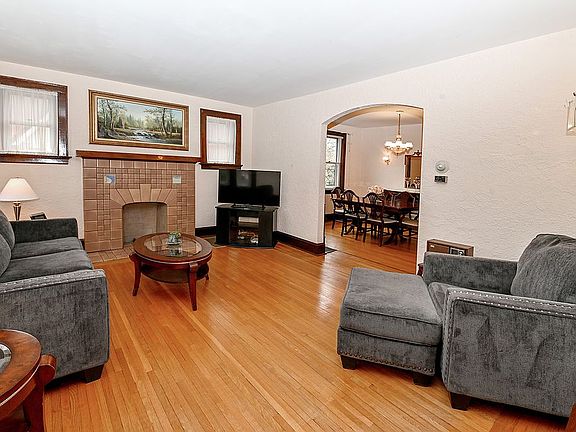 5th image of 5020 Casa Loma Blvd