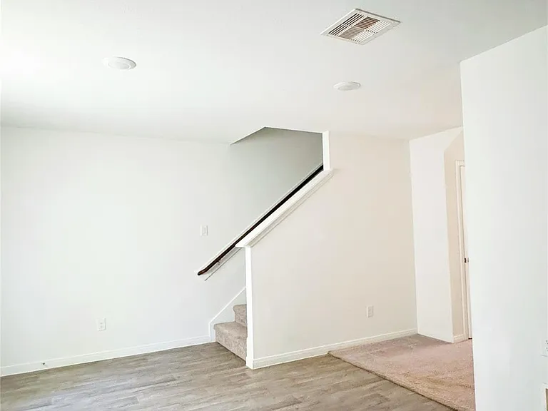 245 Water Oak — Photo 19