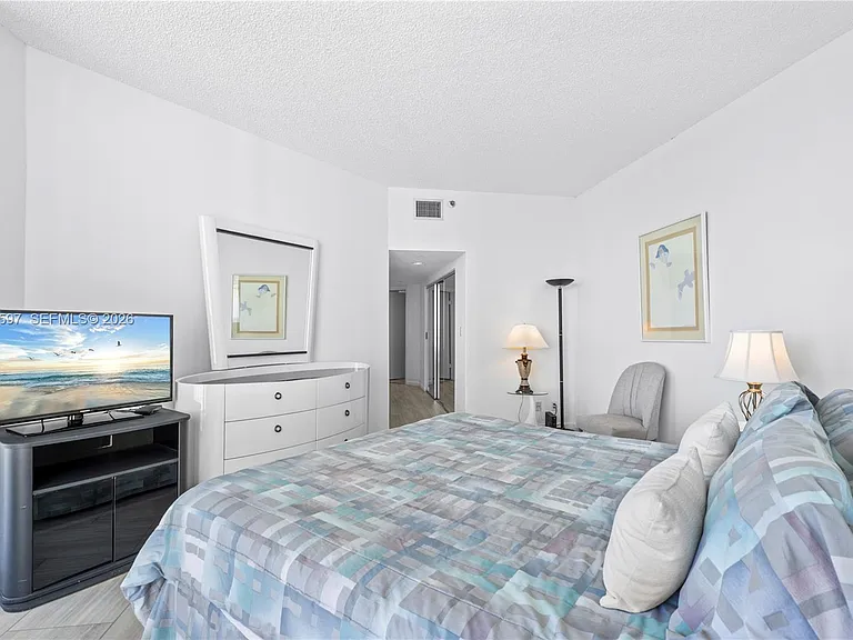 16485 Collins Ave #35C — Photo 11