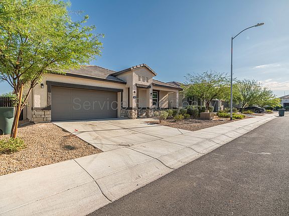 2nd image of 1167 W Del Monte Pl