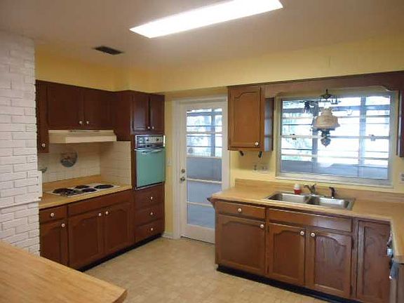 5th image of 35022 Shady Oaks Ln