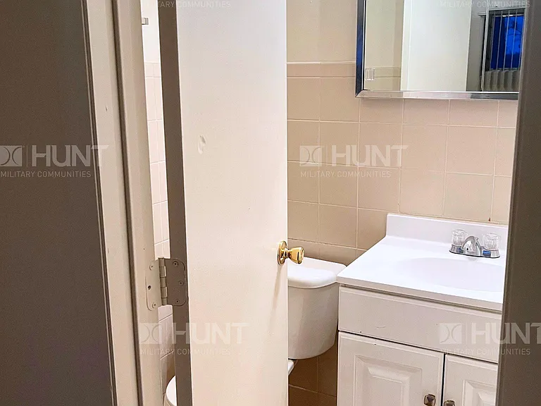 4042 Mercury Cir SE #B — Photo 13