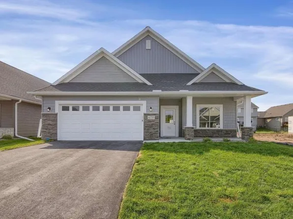 6754 Ivywood Ave, Lino Lakes, MN 55038