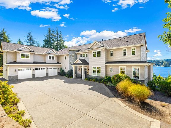 5th image of 3202 E Lake Sammamish Pkwy NE