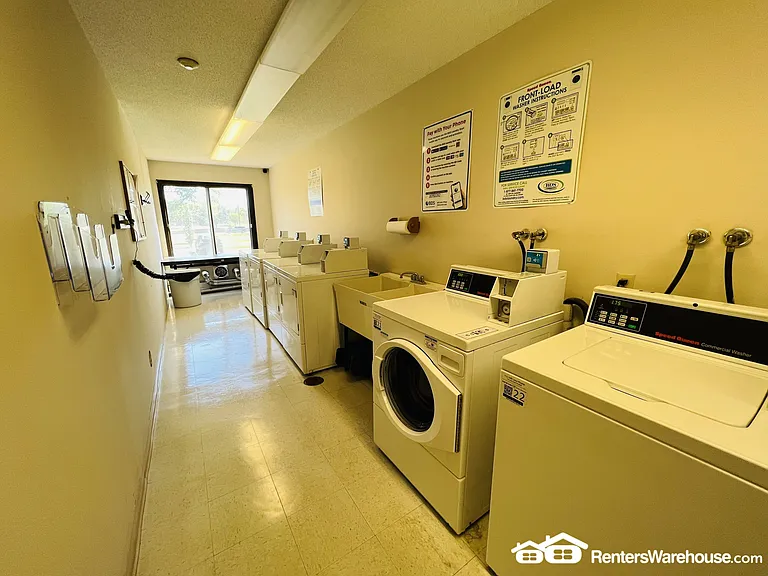 7330 York Ave S #101 — Photo 19