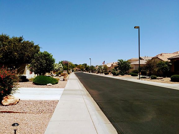 3rd image of 17674 W Arcadia Dr