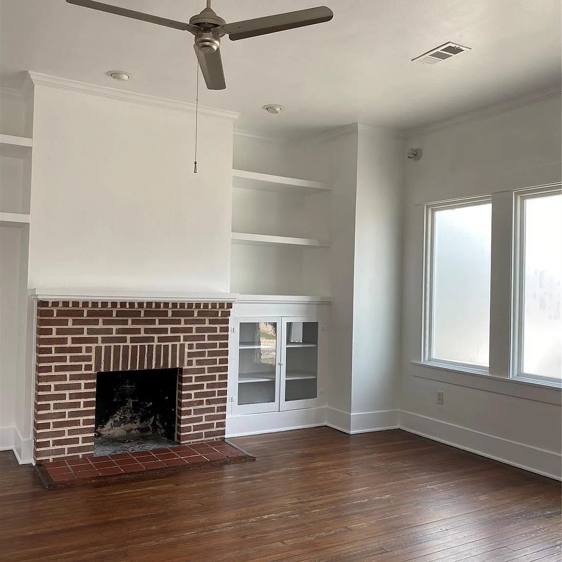 1 bed, 1.0 bath, 800 sqft, $1,500 — Photo 2