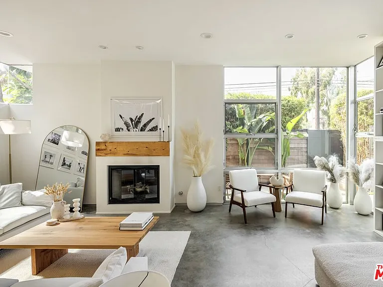 844 California Ave — Photo 4