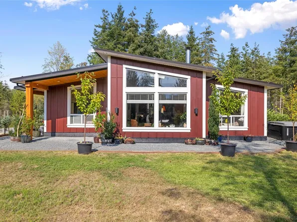 440 Gilbert Rd, Nanaimo, BC V9K 1V2