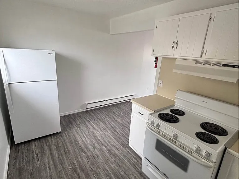 Hudson Park Apartments — Photo 4