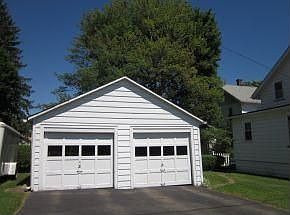 2nd image of 89 Hill Ave