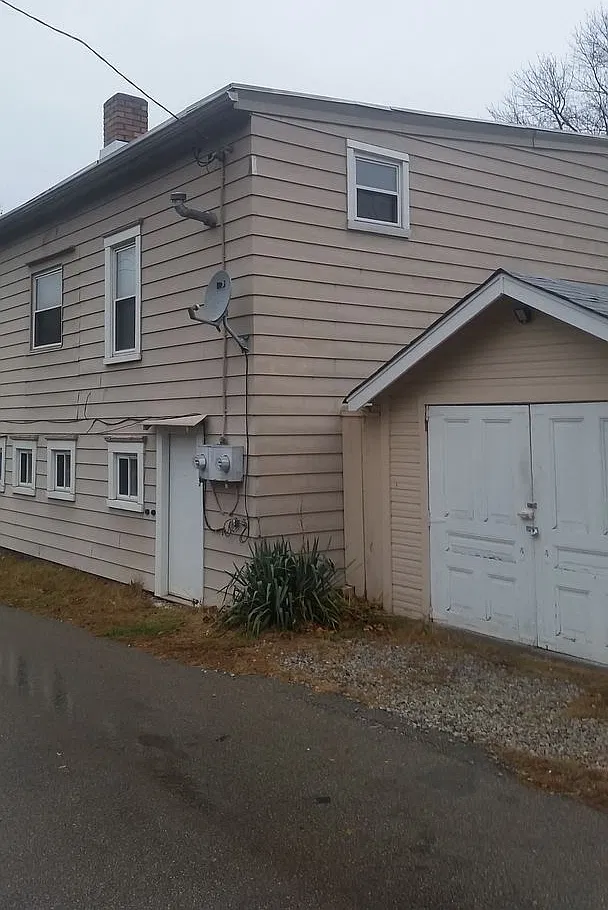 809 Watson Street — Photo 1