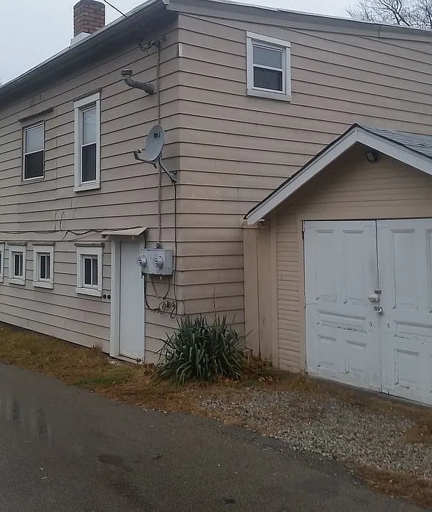 809 Watson Street