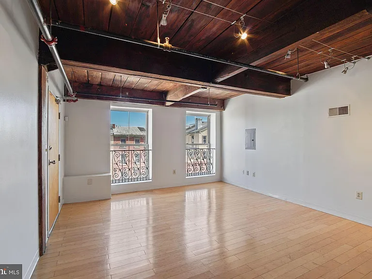 1210 N Palethorp St #203 — Photo 4