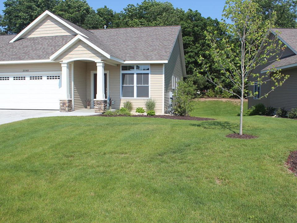 1st image of 2548 Nuttall Ct #33