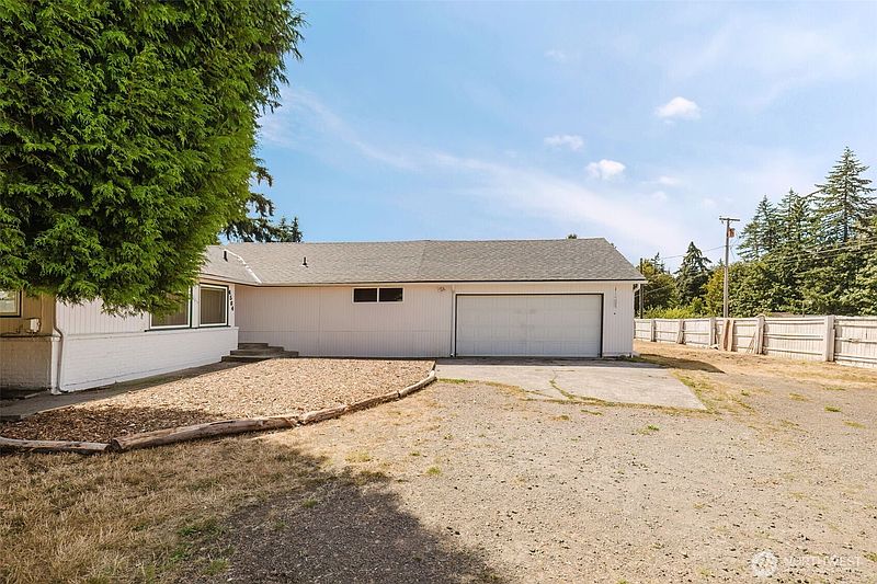 2nd image of 4564 SE Horstman Road