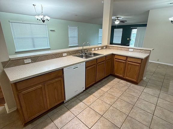 5th image of 10319 Grand Club Dr
