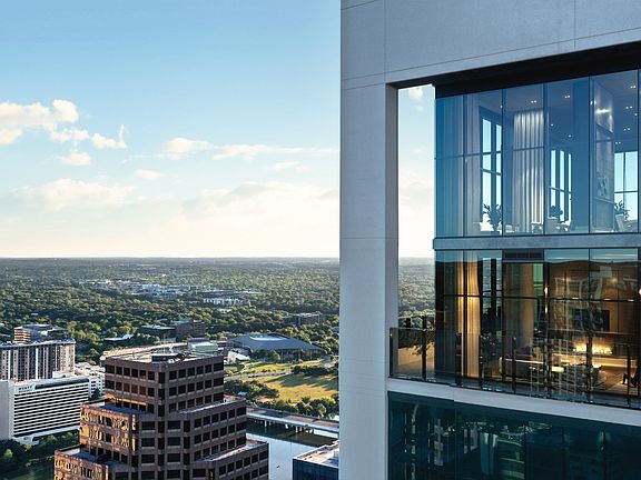 3D custom rendering of sweeping views of Austin that can be enjoyed by all from our 44th and 45th floor amenity levels