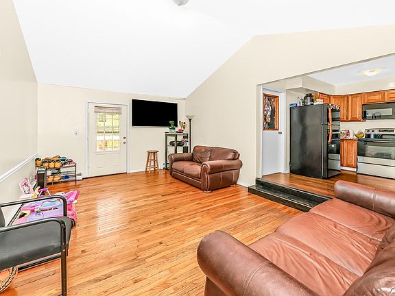 2nd image of 103 Gates Avenue