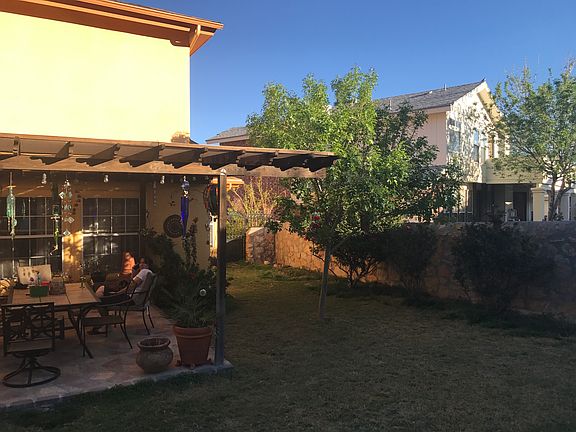 2nd image of 4320 Loma Taurina Dr