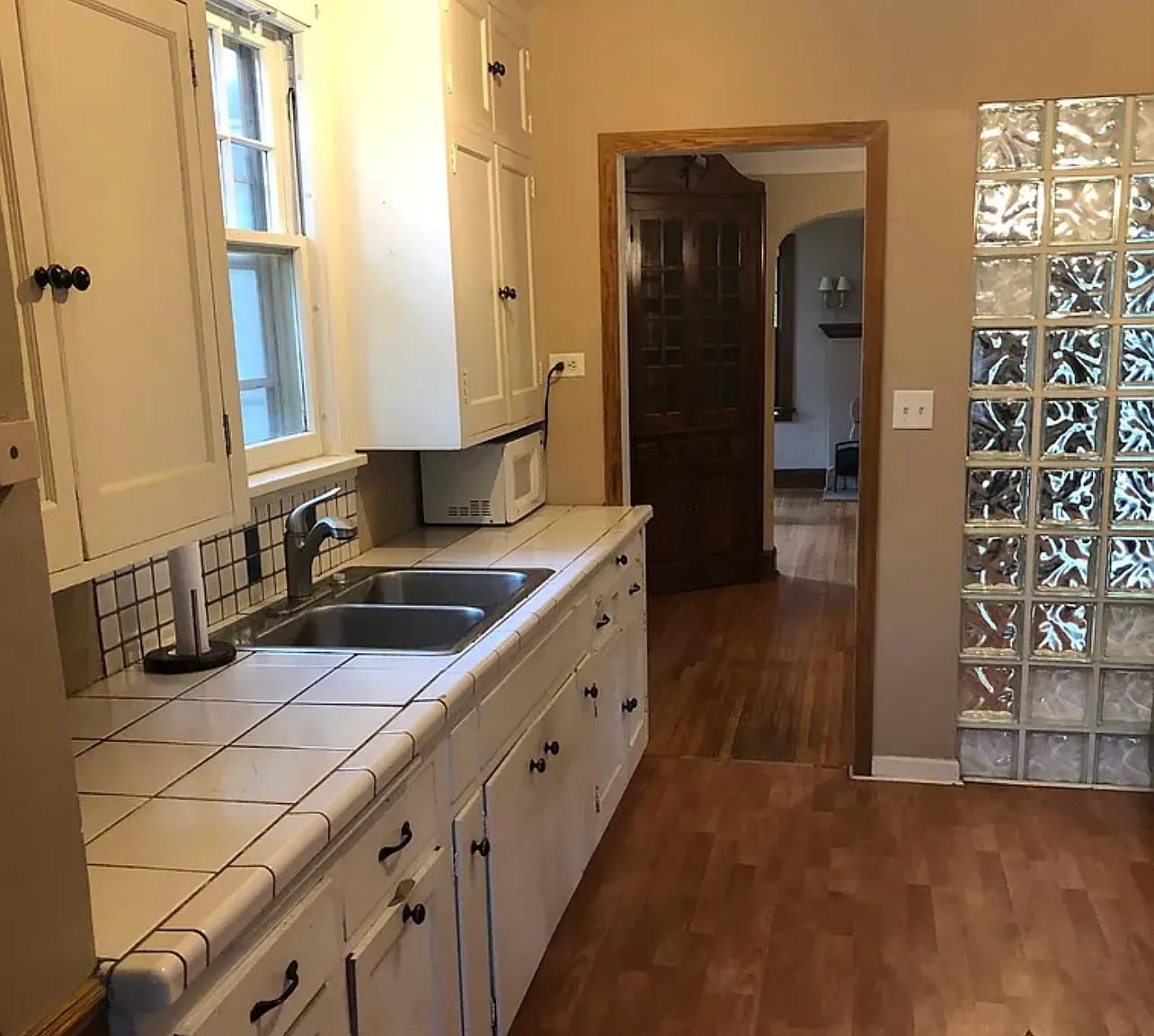 3 bed, $2,800 — Photo 2